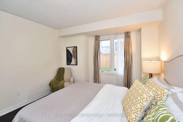 Additional image 33 of 49 Antibes Dr