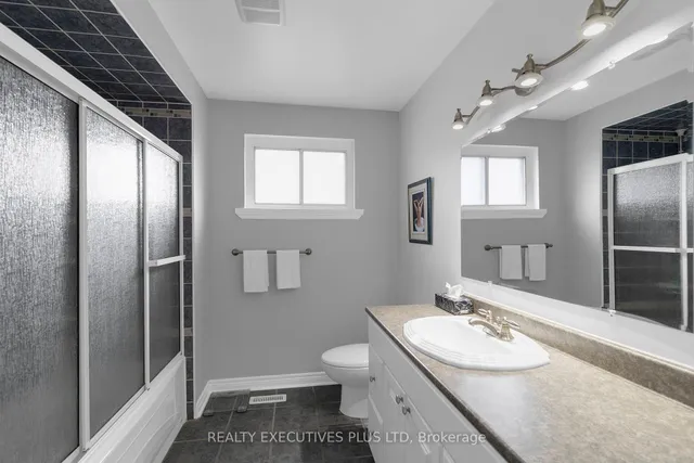 Additional image 25 of 6 Dartford Rd