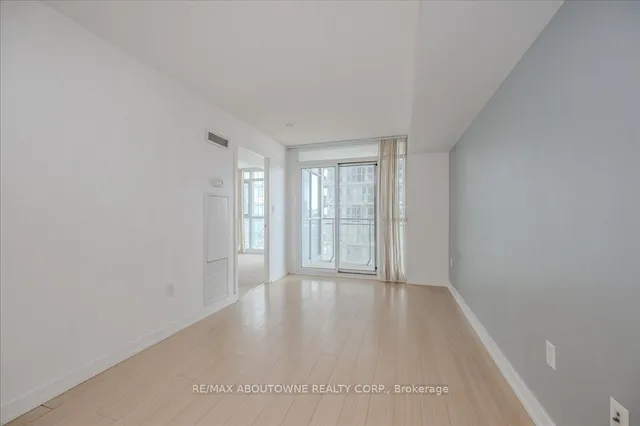 Additional image 9 of 21 Iceboat Terr Unit 2805