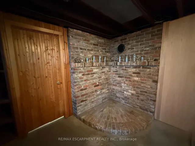 Additional image 18 of 713 Tate Ave