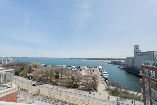 Additional image 22 of 550 Queens Quay Unit 625