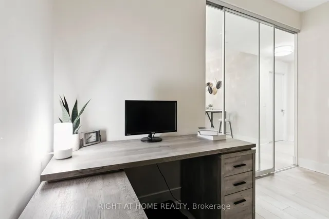 Additional image 13 of 32 Davenport Rd Unit 311