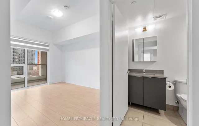 Additional image 23 of 2033 Kennedy Rd Unit 720