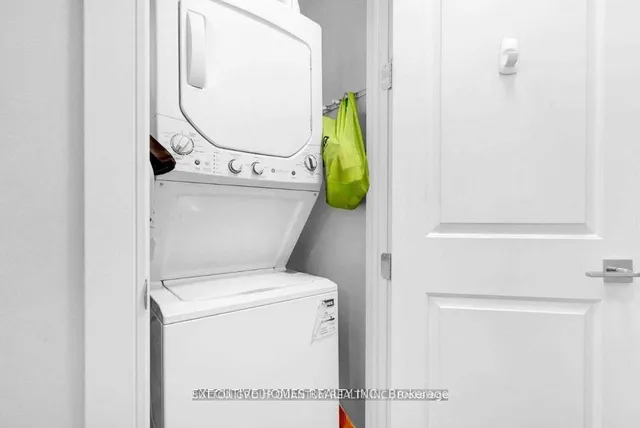 Additional image 12 of 150 Main St Unit 604