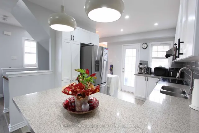 Additional image 28 of 1593 Leblanc Crt