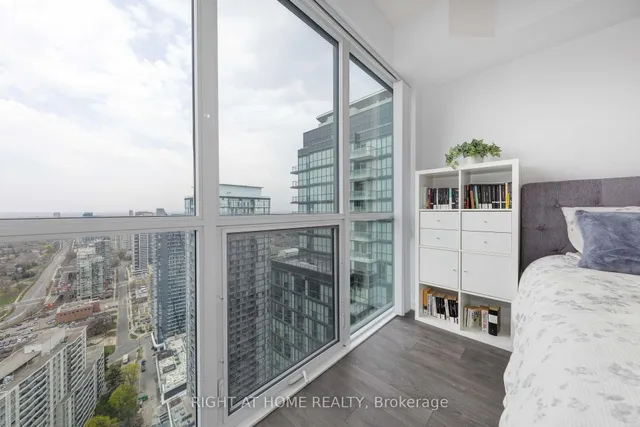 Additional image 29 of 5162 Yonge St Unit LPH202