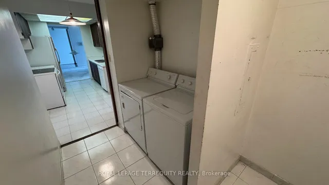 Additional image 3 of 65 Huntingdale Blvd Unit PH4