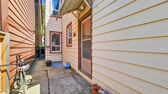 Additional image 43 of 230 Robert St