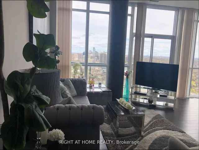 Additional image 9 of 32 Davenport Rd Unit ph02