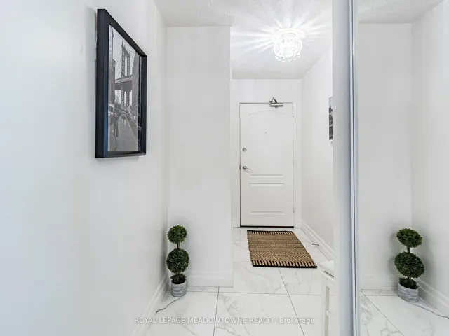 Additional image 6 of 61 Richview Rd Unit 406