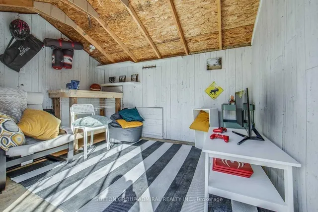 Additional image 16 of 53 Rhodes Ave