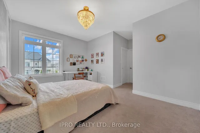 Additional image 39 of 20 Astrantia Way