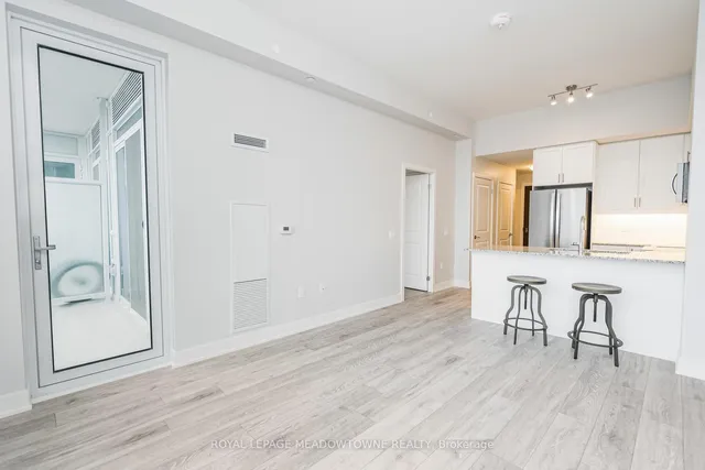 Additional image 10 of 1050 Main St Unit 617