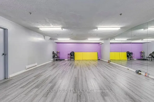 Additional image 24 of 366 The East Mall N/A Unit 322