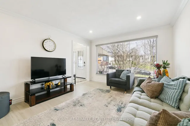 Additional image 9 of 1612 Wavell Cres