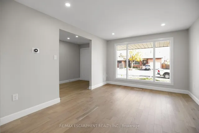 Additional image 9 of 6 Barbara Crt