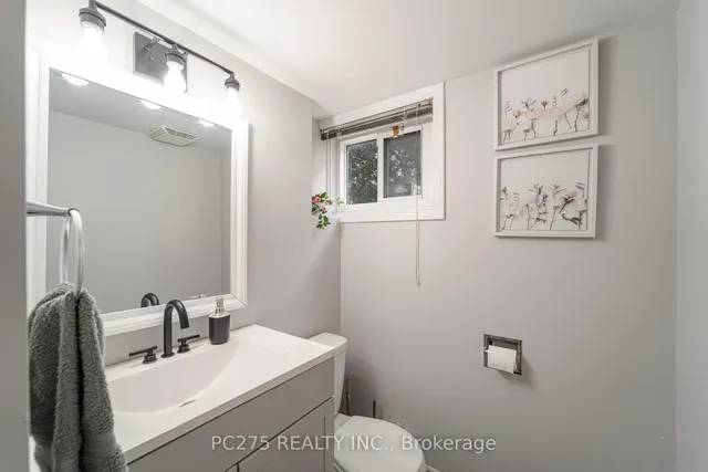 Additional image 39 of 67 Acton Ave