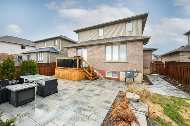 Additional image 40 of 27 Turquoise Dr