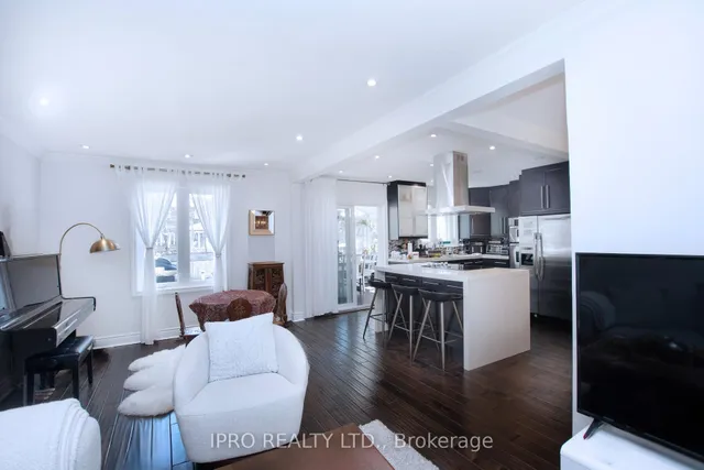 Additional image 20 of 153 Goulding Ave