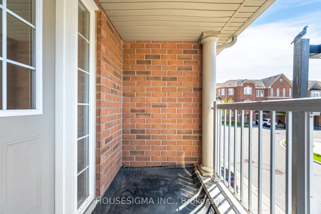 Additional image 30 of 36 Arizona Dr