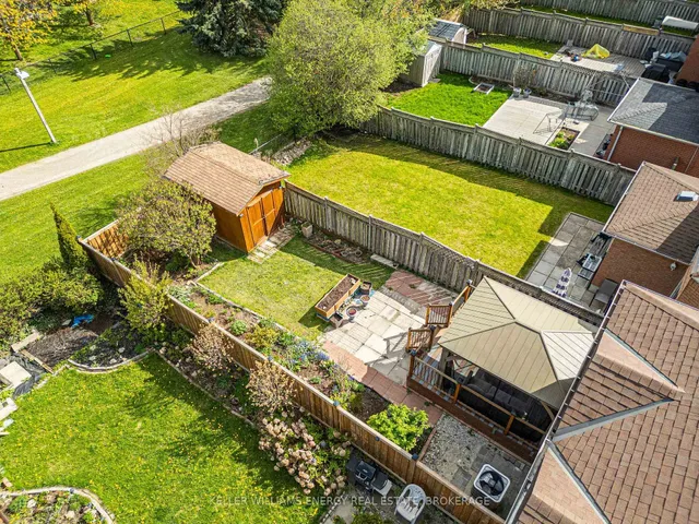 Additional image 32 of 19 Woodstream Ave