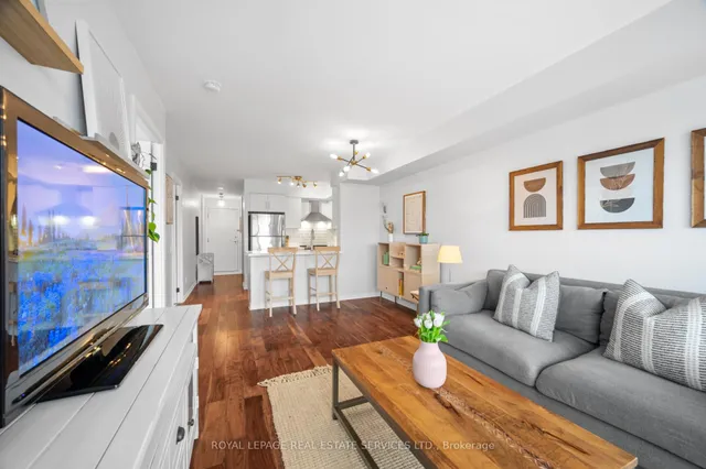 Additional image 12 of 61 Heintzman St Unit 812