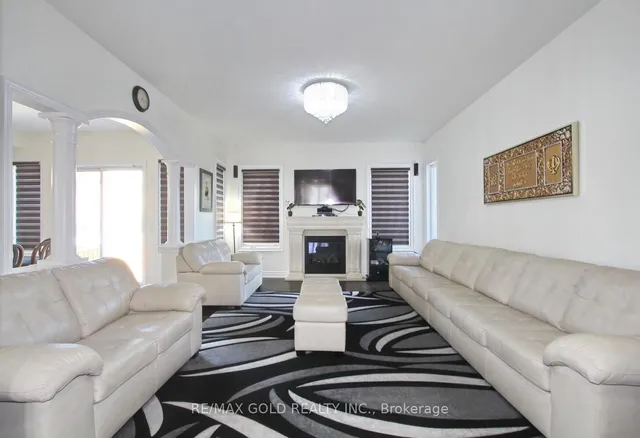 Additional image 9 of 14 Ladbrook Cres