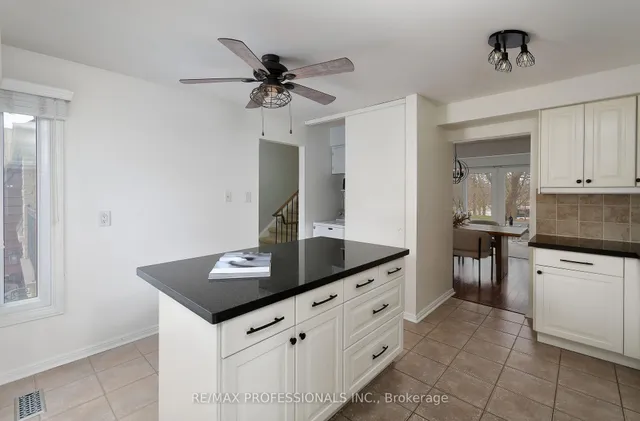 Additional image 11 of 24 Stoneham Rd