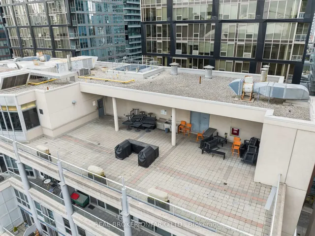 Additional image 26 of 250 Wellington St Unit 1227