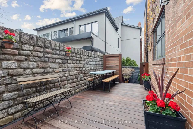 Additional image 44 of 27 1/2 Dunbar Rd