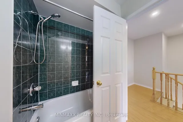 Additional image 31 of 1480 Britannia Rd Unit 91