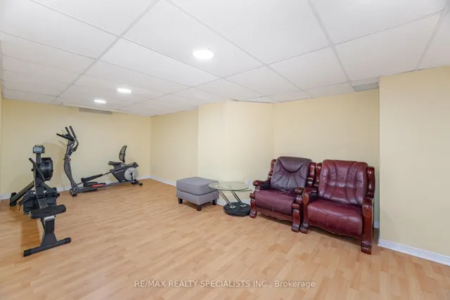 Additional image 33 of 47 Deerglen Dr