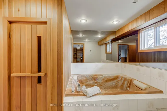 Additional image 34 of 1252 Lakeview Dr