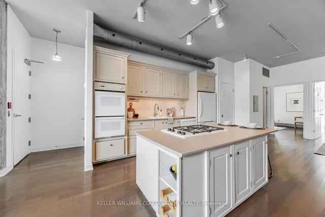 Additional image 13 of 20 Niagara St Unit 202