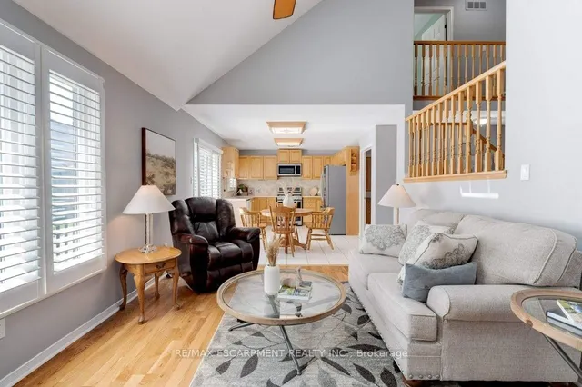 Additional image 17 of 137 Claudette Gate