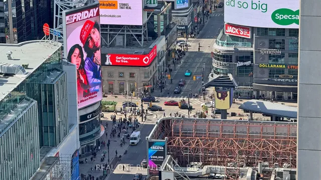 Additional image 38 of 197 Yonge St Unit 3202