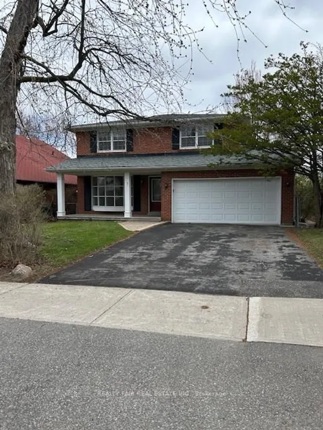 7 Whitehorn Cres