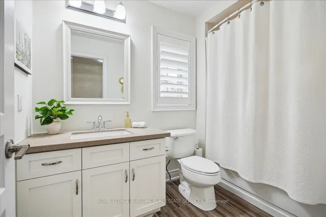 Additional image 23 of 2086 Ghent Ave Unit 18