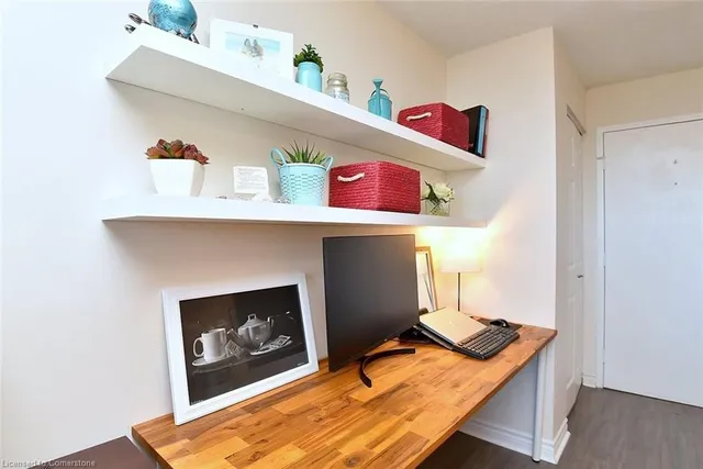 Additional image 9 of 893 Concession St Unit 303