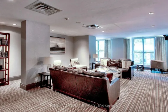 Additional image 32 of 35 Hayden St Unit 1216