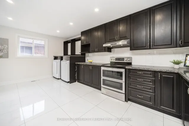 Additional image 11 of 71 Massey St