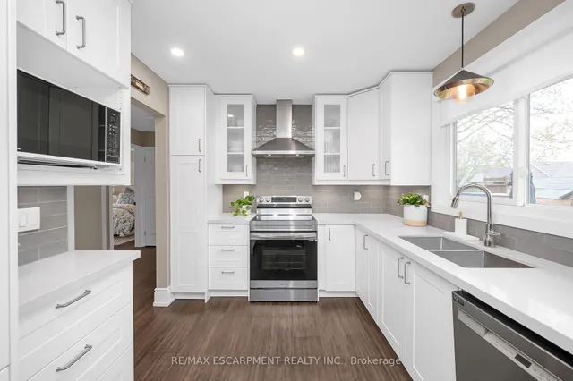 Additional image 11 of 5075 QUEENS Crt