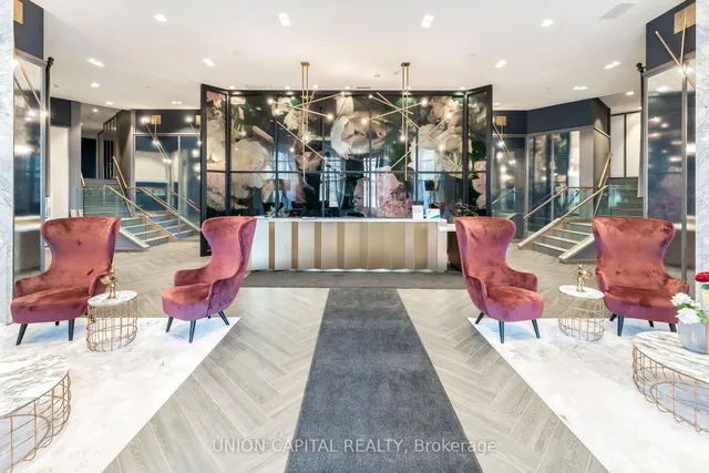 Additional image 2 of 405 Dundas St Unit 114