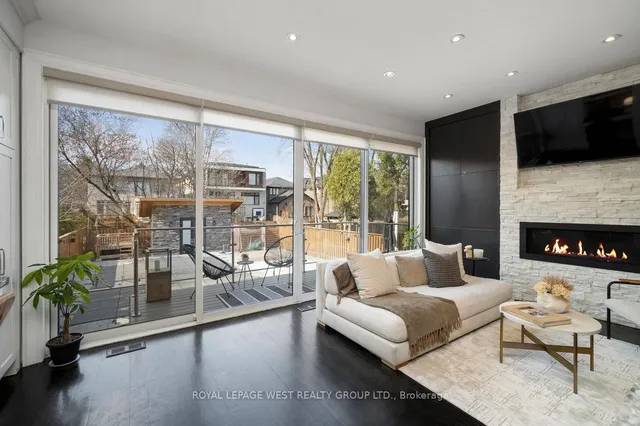 Additional image 28 of 218 Cameron Ave