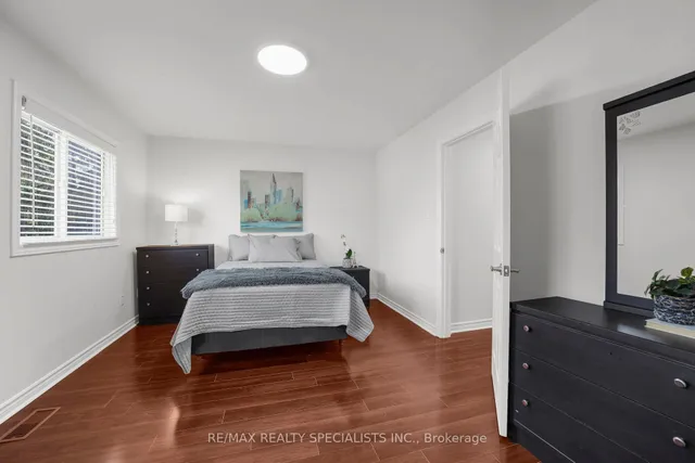 Additional image 21 of 51 Rain Lily Lane