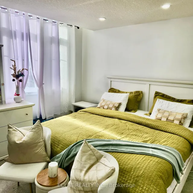 Additional image 22 of 23 Riehm St