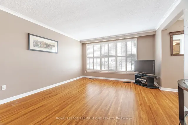 Additional image 6 of 128 Hullmar Dr