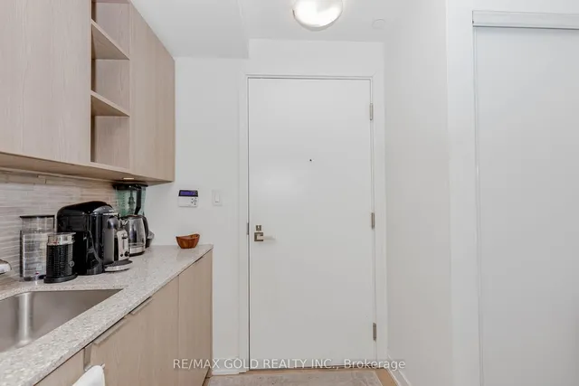 Additional image 15 of 50 Ordnance St Unit 2506