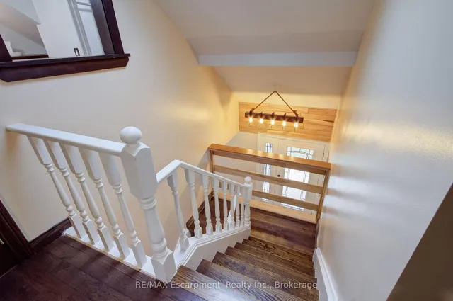 Additional image 25 of 1517 Norwood Ave