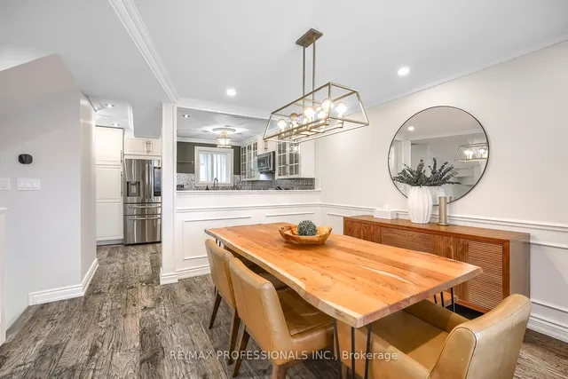 Additional image 11 of 623 Dupont St